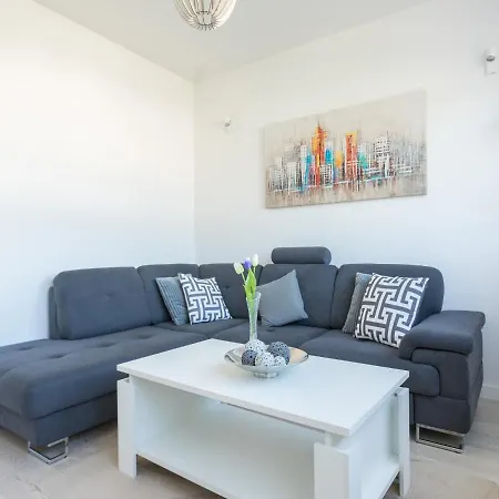 شقة Sea View Astra